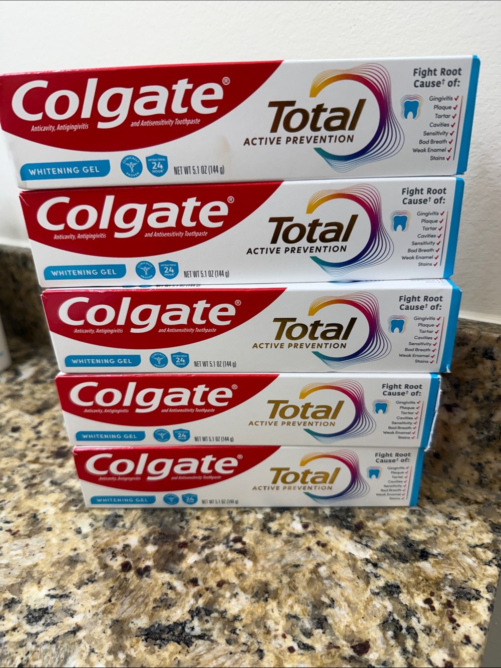 NWT Colgate Total Active Prevention Whitening Gel Toothpaste 5.1 oz